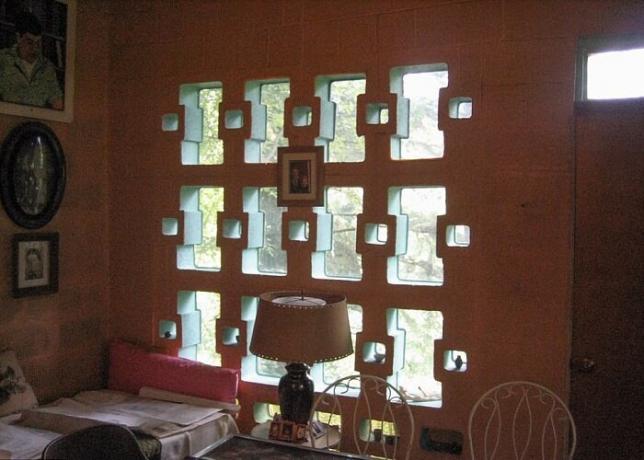 L'éclairage original avec une fenêtre hors du commun.