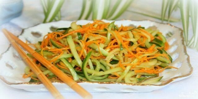 Salade « Concombres en coréen »