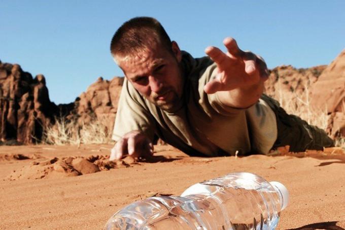 Déshydratation arrive non seulement dans le désert. Nous faisons l'expérience tous les jours