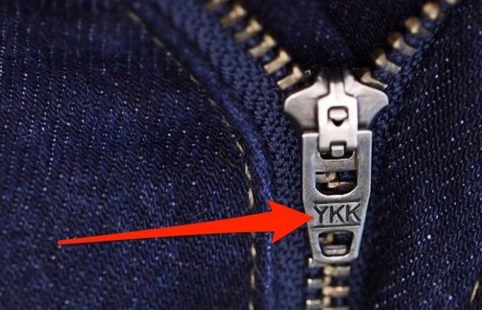Ce que cela signifie vraiment «YKK» des lettres sur la fermeture éclair? 