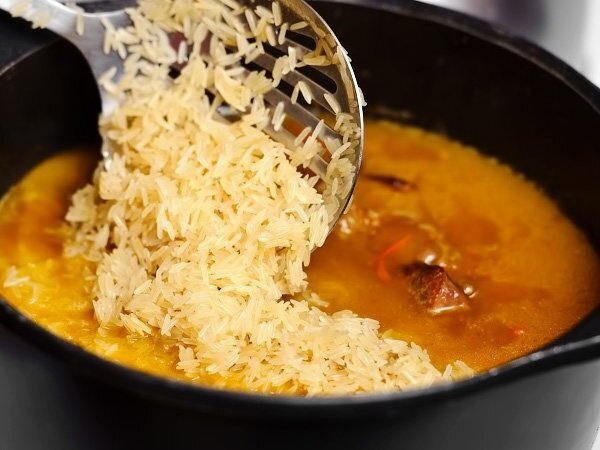 Comment faire cuire du riz parfait, de la bouillie de riz avec de la viande et non. ma recette