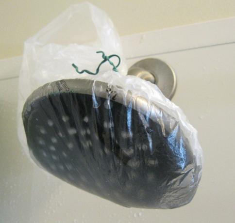 Comment nettoyer rapidement et facilement la douche de la plaque et le moule
