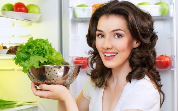 Vous ne savez pas comment conserver votre salade verte au frais au réfrigérateur? Lisez les conseils!