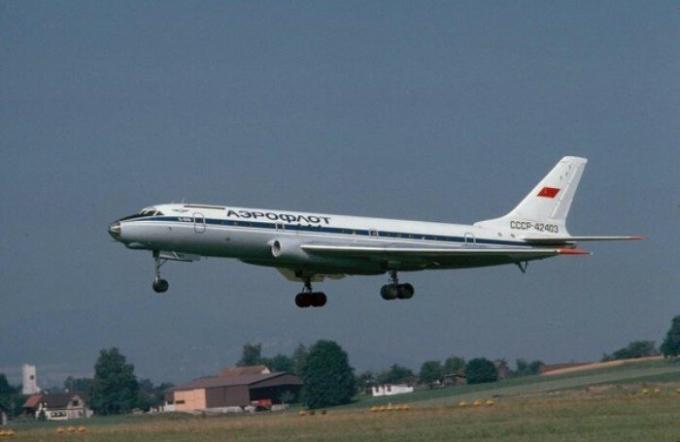 Fatal « grab » Tu-104: à la fois hâte et opiniâtreté ruiné « miracle russe » réactif