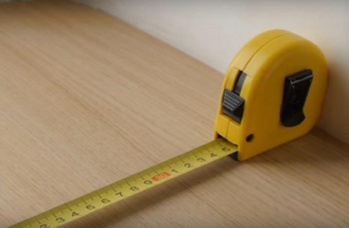 Pour mesurer avec précision la longueur est suffisante pour connaître le logement de la roulette. 
