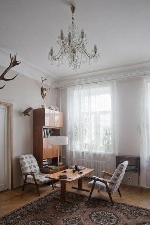 architectes d'intérieur soviétiques gardé dans l'appartement.
