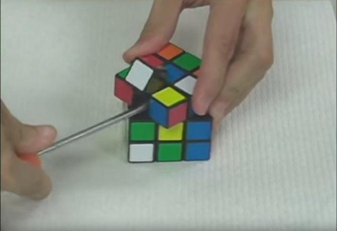 Comment accélérer le Cube de Rubik décision