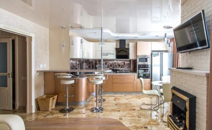 Plafond à deux niveaux dans la cuisine (39 photos): comment le faire soi-même, instructions, tutoriels photo et vidéo