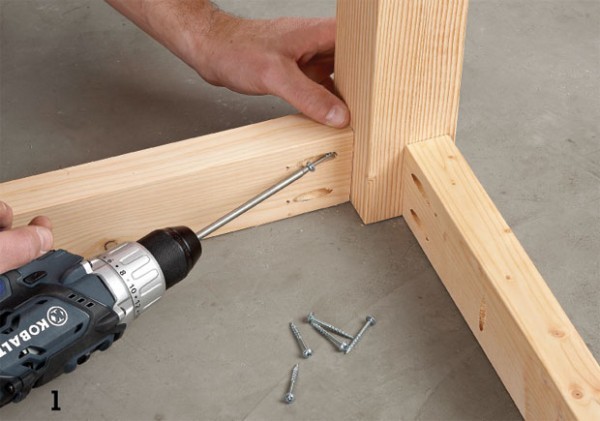 Utilisez des vis autotaraudeuses en acier inoxydable pour les blocs de bois