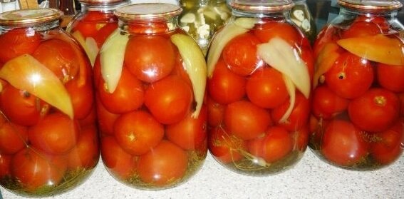 Une délicieuse recette pour tomates confites pour l'hiver