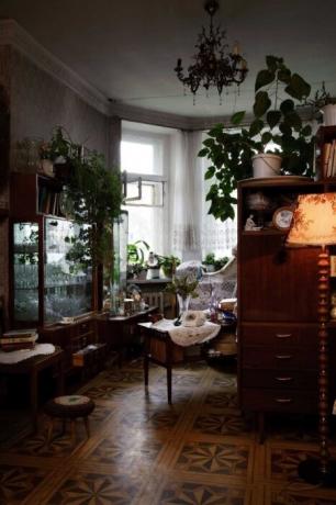 intérieur soviétique dans l'appartement Xenia Apel.